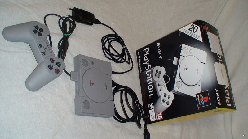 Sony playstation classic купить. В комплекте 100 игр.